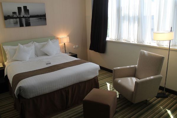 Canvas Hotel Shymkent (Szymkent)